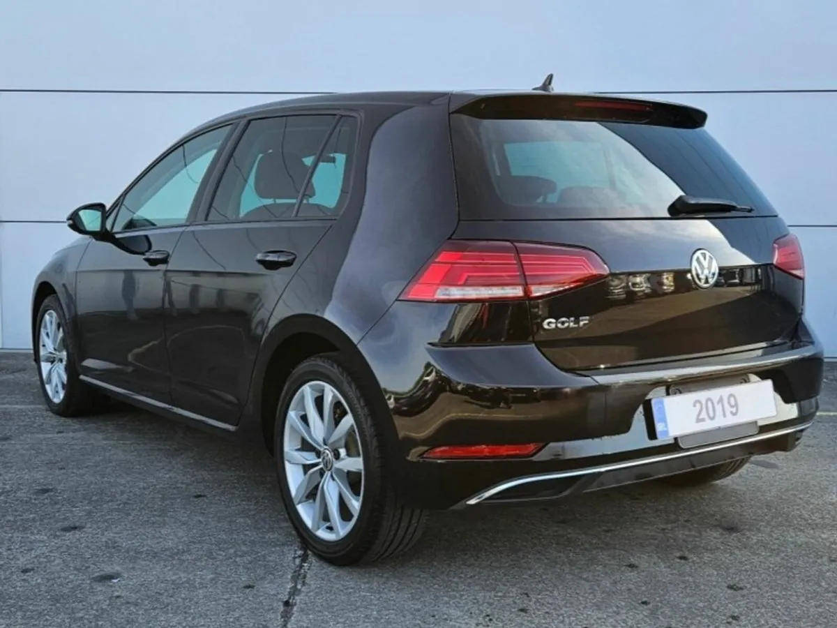 Volkswagen Golf Comfortline 1.2 Tsi Automatic - Image 3