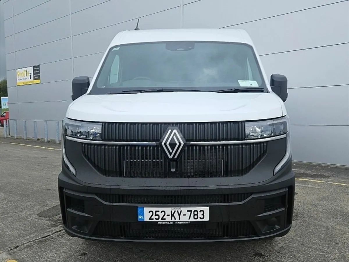 Renault Master MASTER LM35 START 130BHP - Image 3