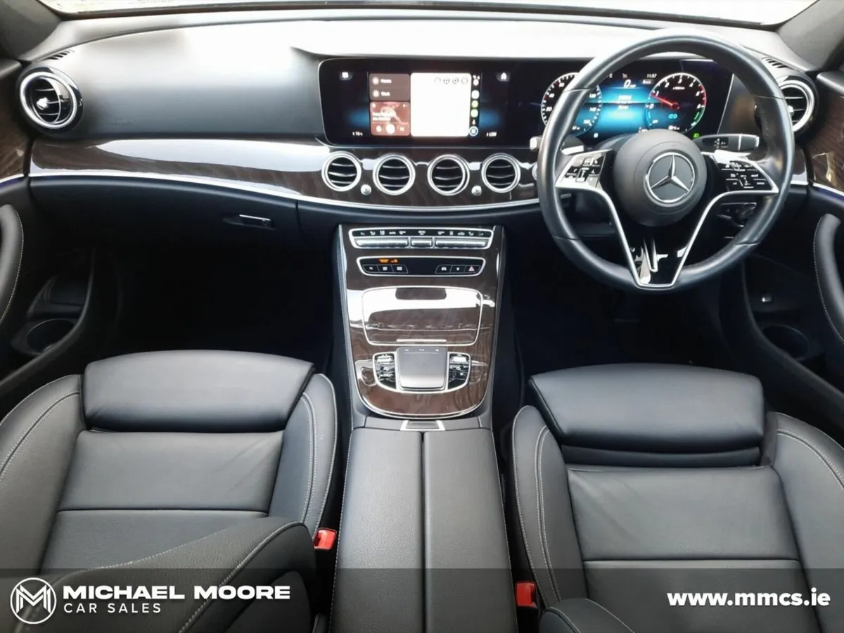 Mercedes-Benz E-Class E 300 Amg Line Edition De Au - Image 2