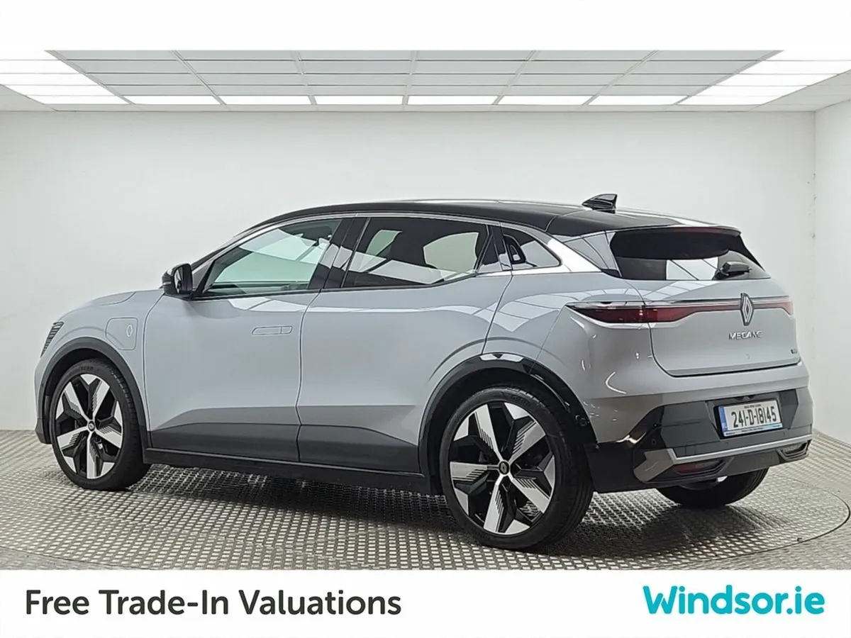 Renault Megane E-Tech EV60 220hp Techno**Big Batte - Image 4
