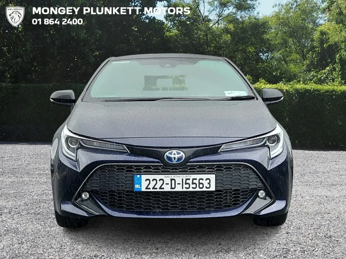 Toyota Corolla 1.8 Hybrid Luna Sport Hatchback - Image 2