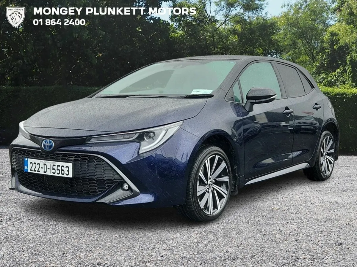 Toyota Corolla 1.8 Hybrid Luna Sport Hatchback - Image 3