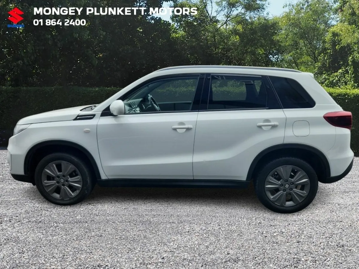 Suzuki Vitara 1.4 Hybrid SZT  MT - Image 4
