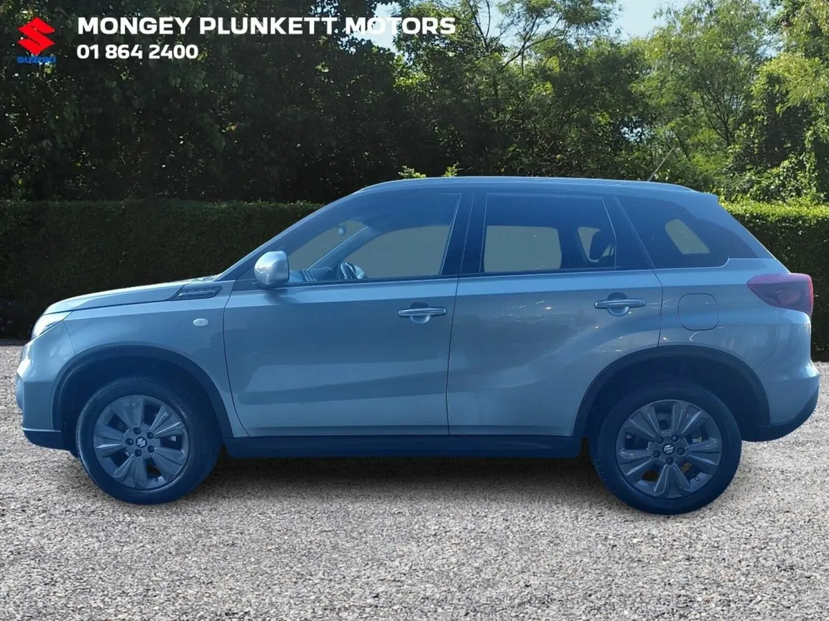 Suzuki Vitara 1.4 Hybrid SZT MT - Image 4