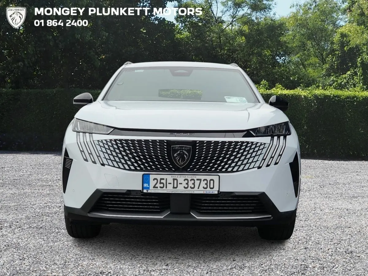 Peugeot 5008 1.2 Hybrid 136bhp E-DCS6 Allure - Image 2