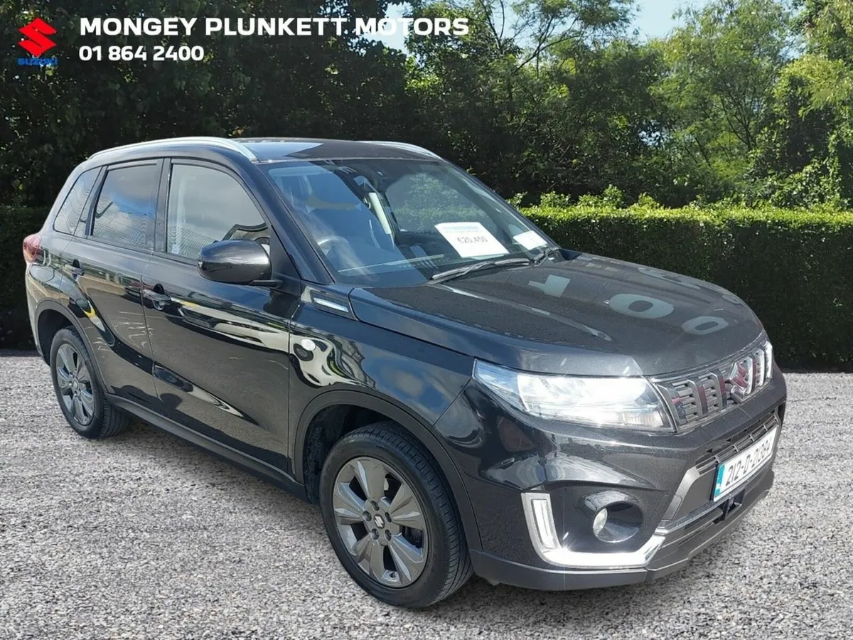 Suzuki Vitara SZT 1.4 Hybrid - Image 1