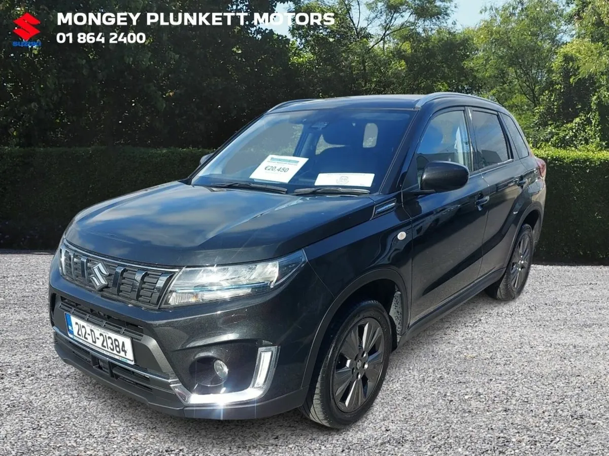 Suzuki Vitara SZT 1.4 Hybrid - Image 3