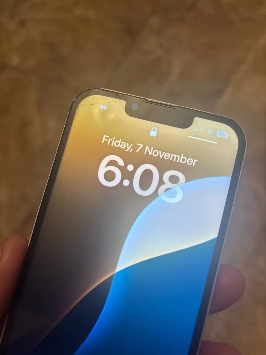 iPhone 13 pink sim free 128GB - Image 3