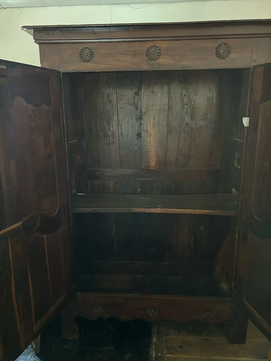 Antique French wardrobe - Image 3