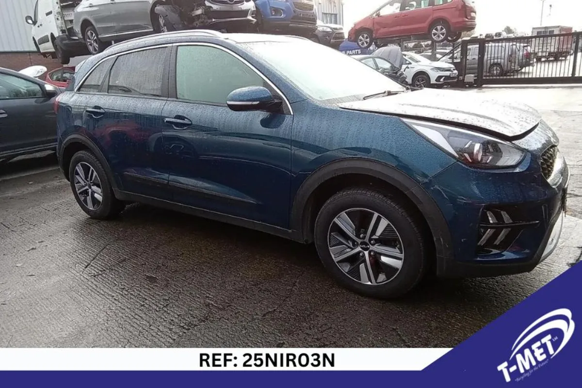 2022 KIA NIRO BREAKING FOR PARTS - Image 3