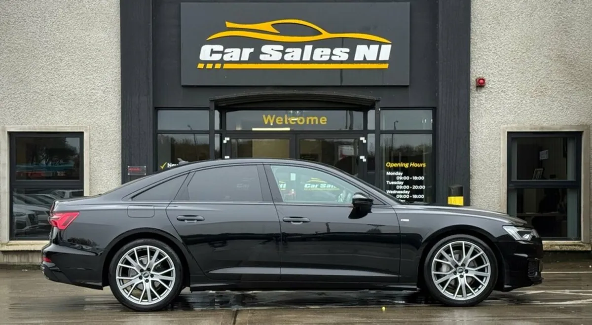 2.0 TDI 40 Black Edition Saloon 4dr Diesel S Troni - Image 3