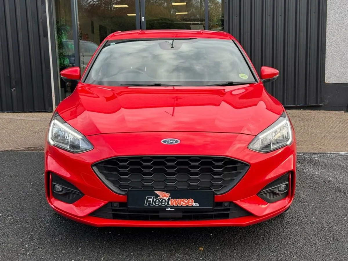 1.0T EcoBoost ST-Line X Hatchback 5dr Petrol Manua - Image 2