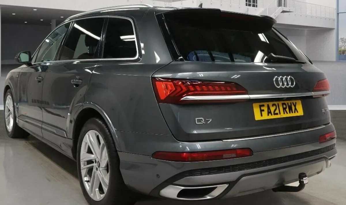 3.0 TDI V6 50 S line SUV 5dr Diesel Tiptronic quat - Image 4