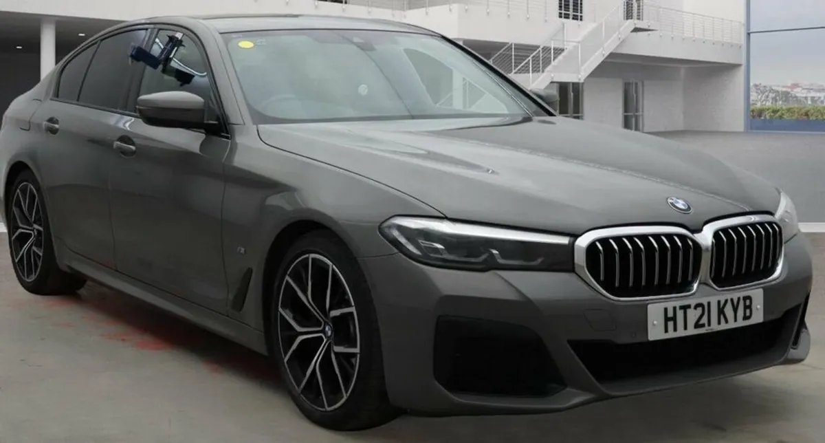 2.0 520d MHT M Sport Saloon 4dr Diesel Hybrid Step - Image 1