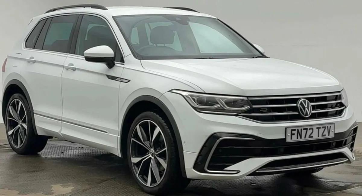 2.0 TDI R-Line SUV 5dr Diesel DSG Euro 6 (s/s) (15 - Image 1