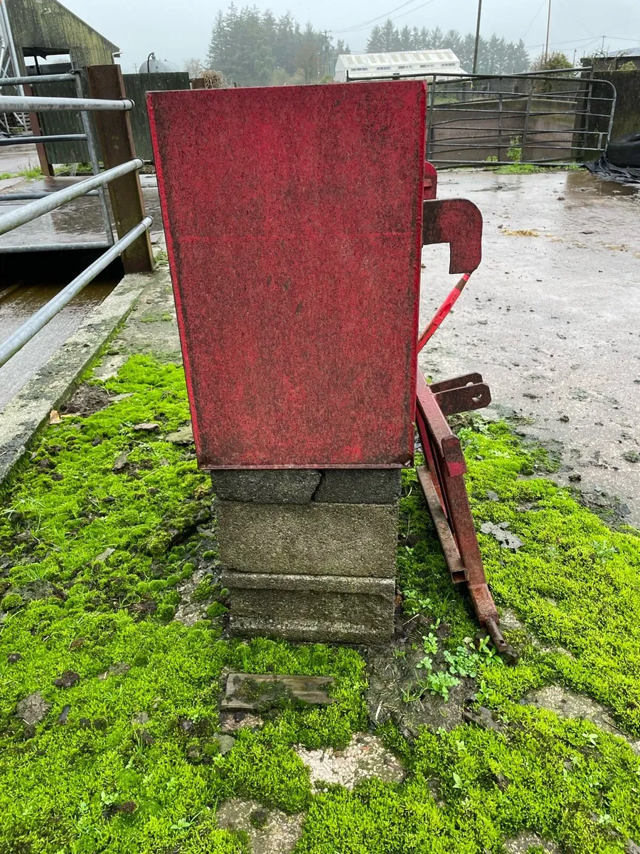 Rear weight box - Image 2