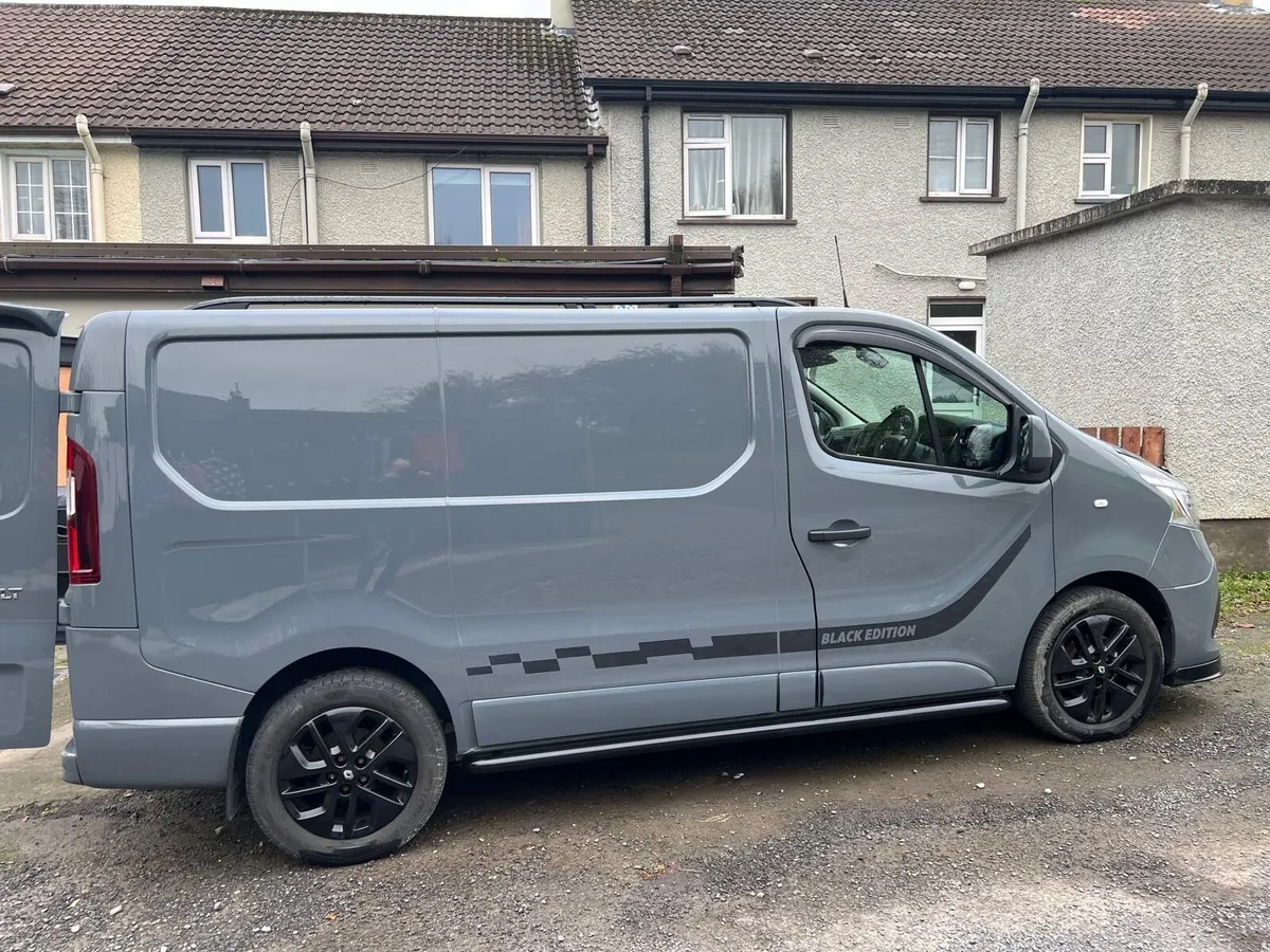 Renault Trafic 2021 - Image 1