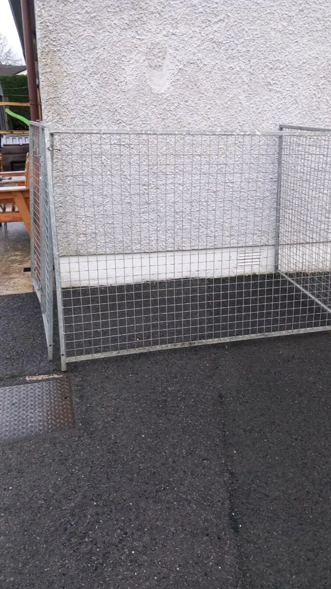Dog cage. pen - Image 2