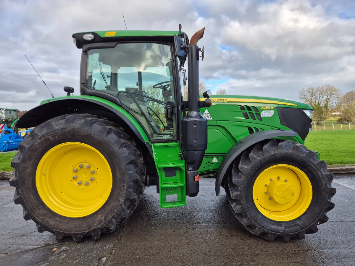 John Deere 6145R 2017 - Image 3