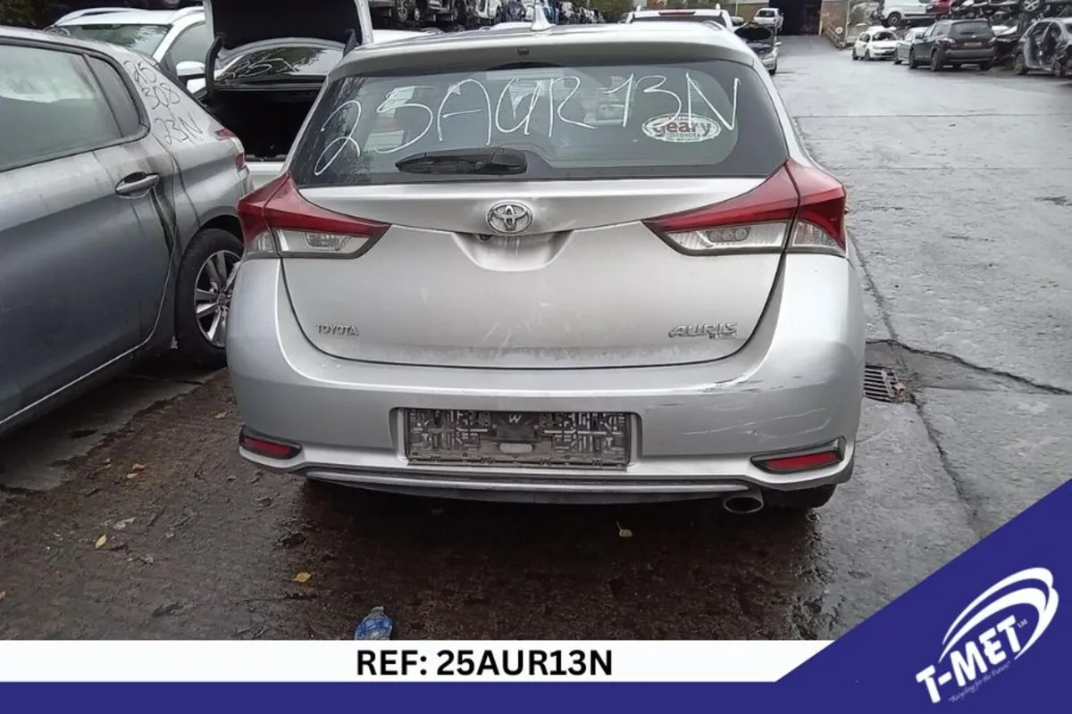 2016 TOYOTA AURIS BREAKING FOR PARTS - Image 4