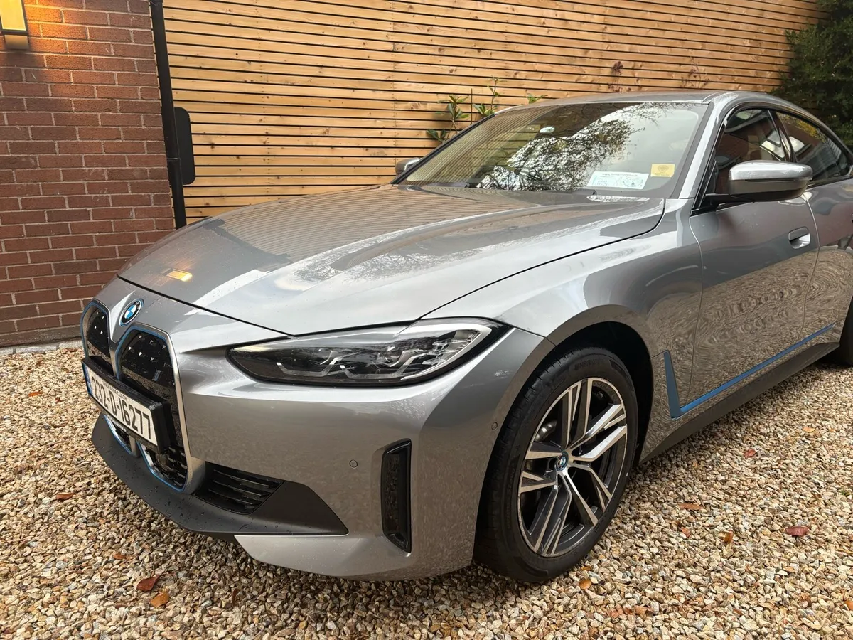 BMW i4 40 SPORT - Image 4
