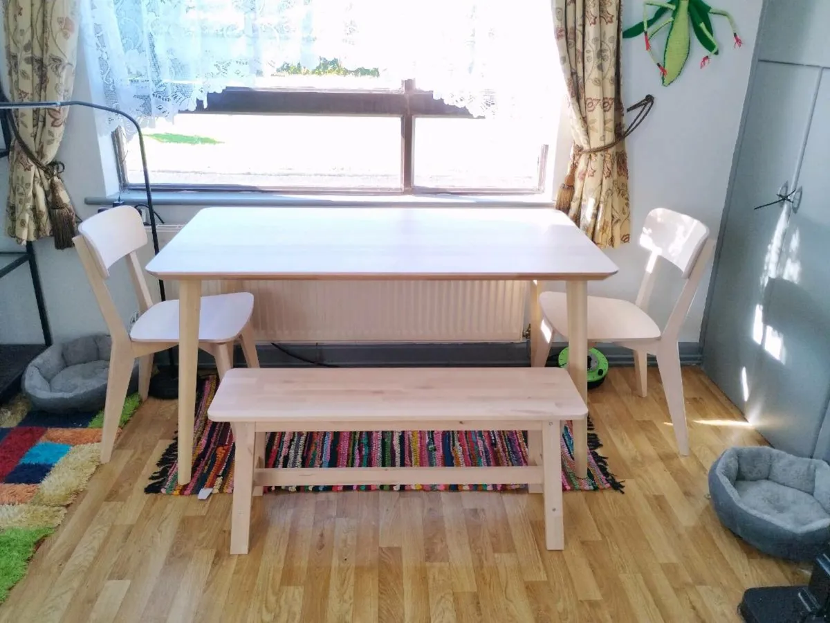 Dining table with 4 chairs and 1 bench - Image 1