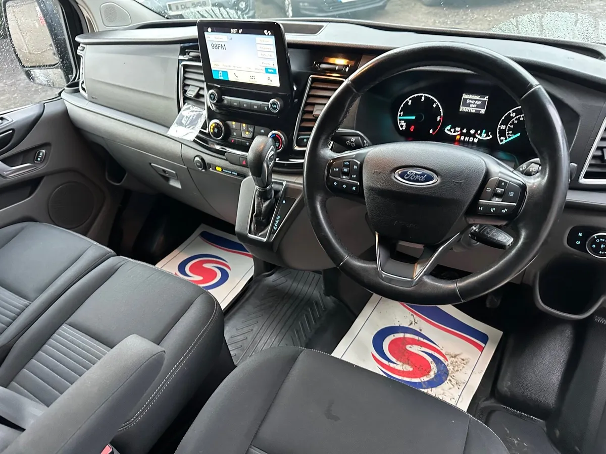 Ford Transit - Image 4