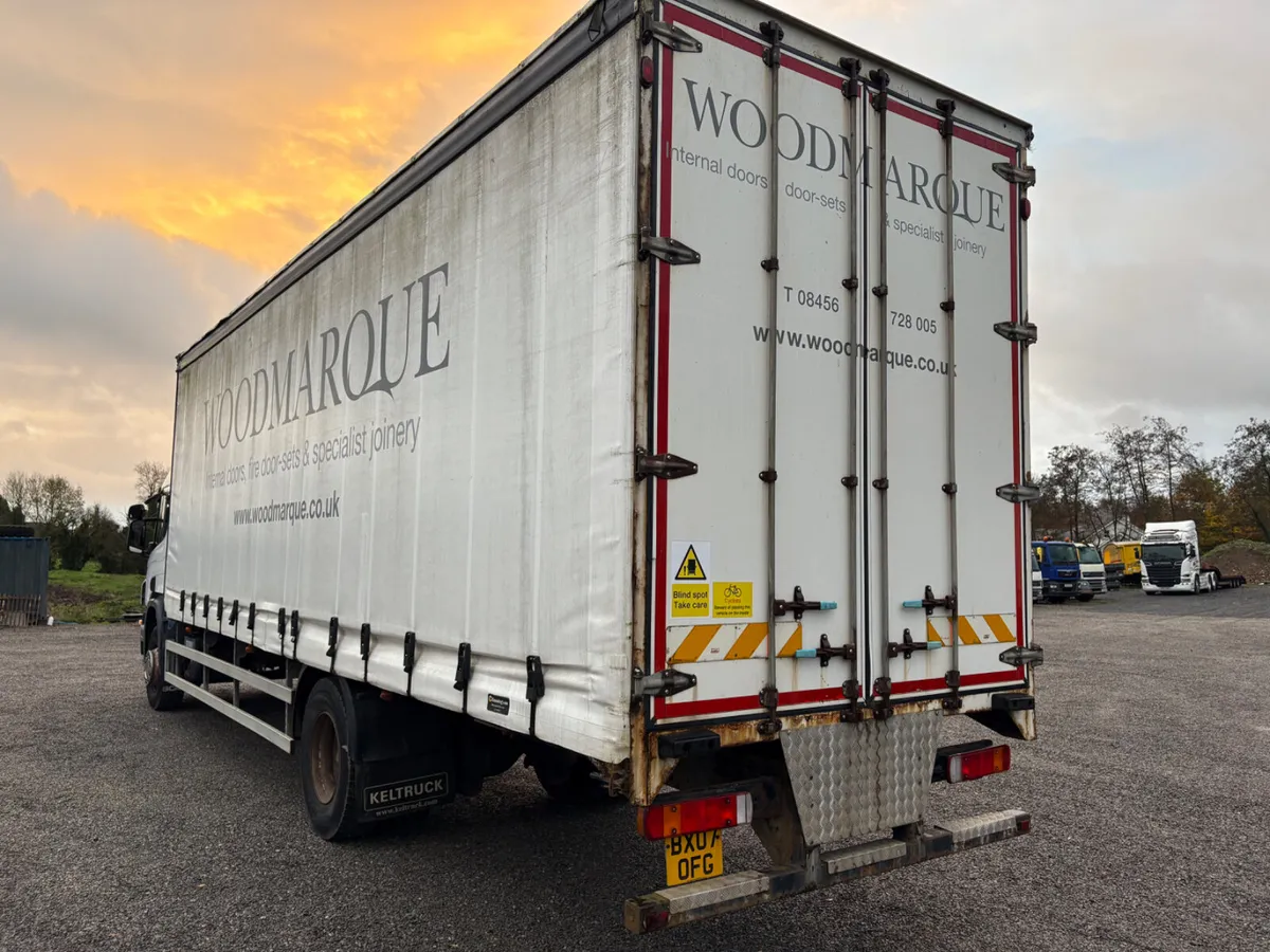 2007 Scania P230 31ft Curtainsider - Image 4