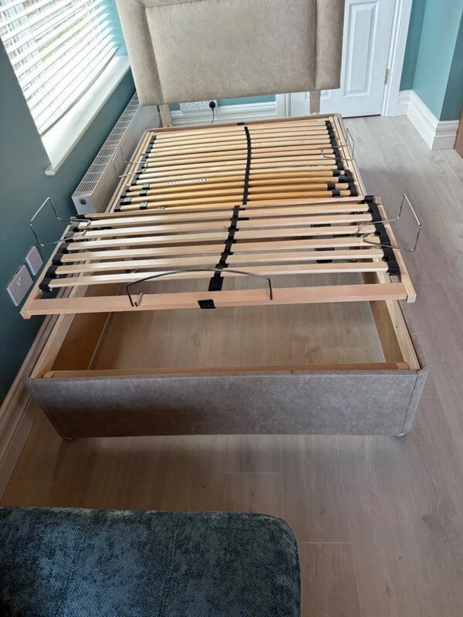 4ft Electric bed - Image 3