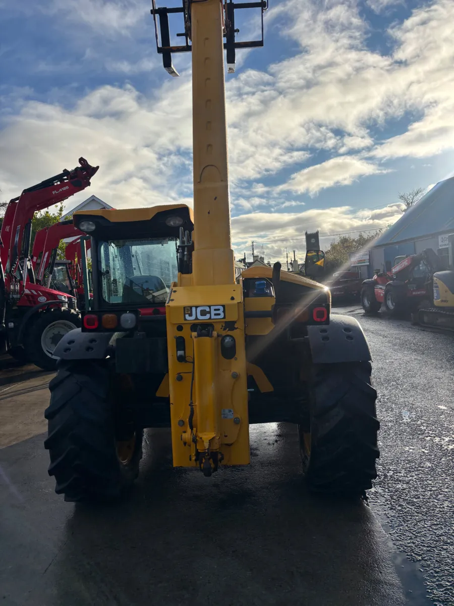 Jcb 527-58 only 4000 Hours - Image 4