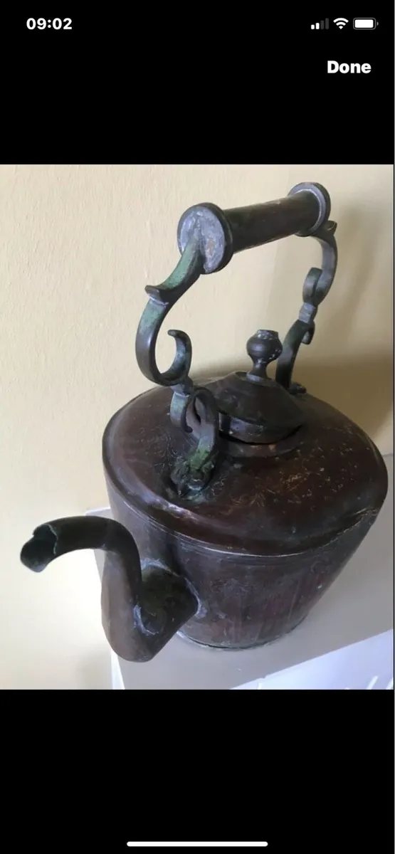 Large Antique Brass & Copper Kettle - Image 2