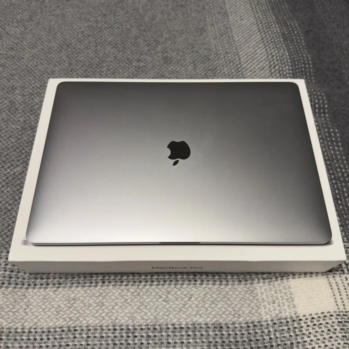 MacBook Pro 16-inch (2019) Space Gray - Image 1