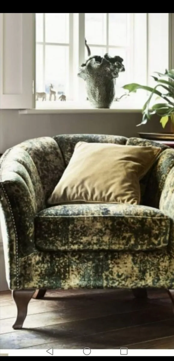 Brand New Alexander & James Betsy Chair