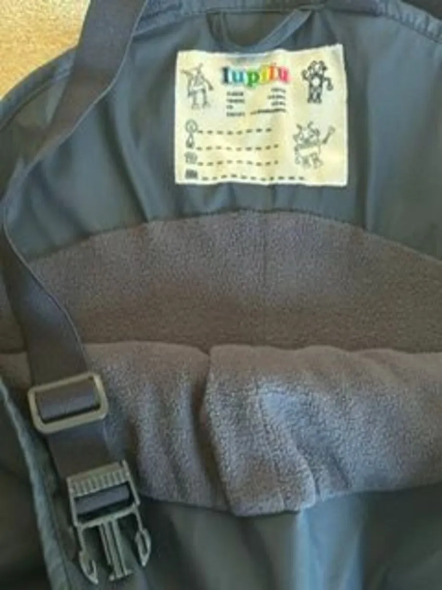 Navy Waterproof Pants age 4-6 - Image 2