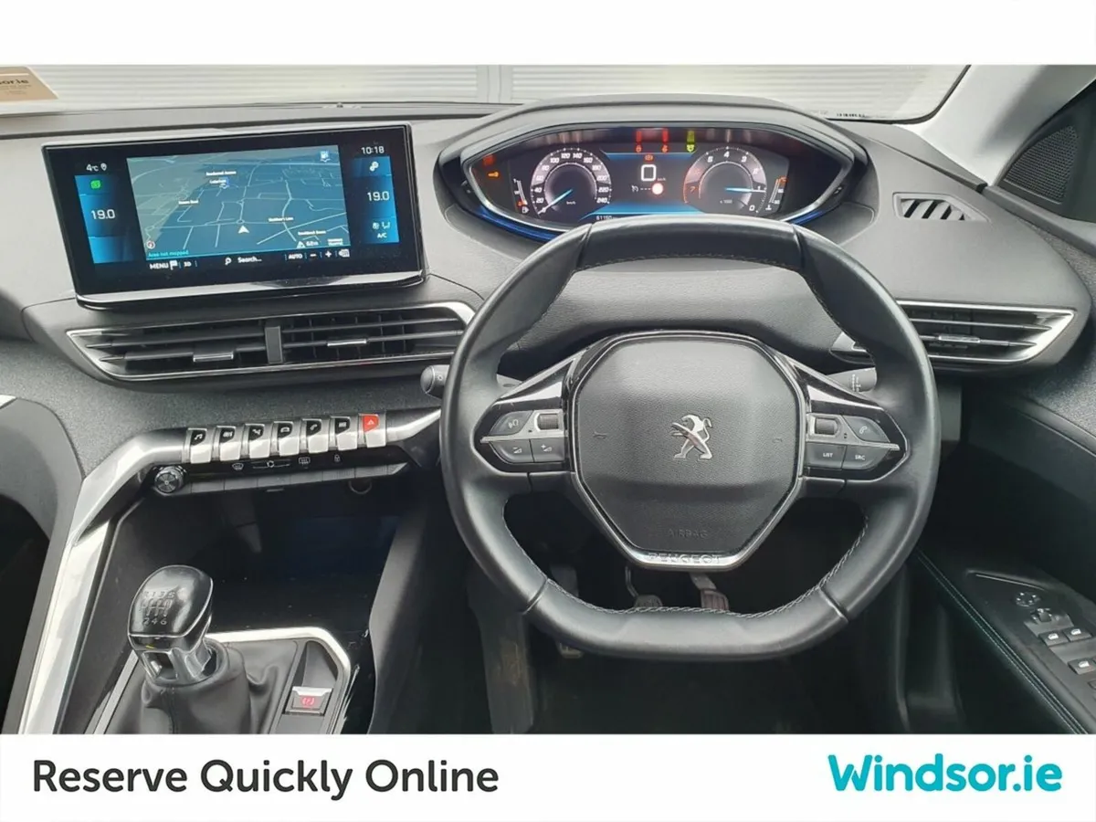 Peugeot 3008 1.2 PureTech 130bhp Allure  **Price I - Image 4