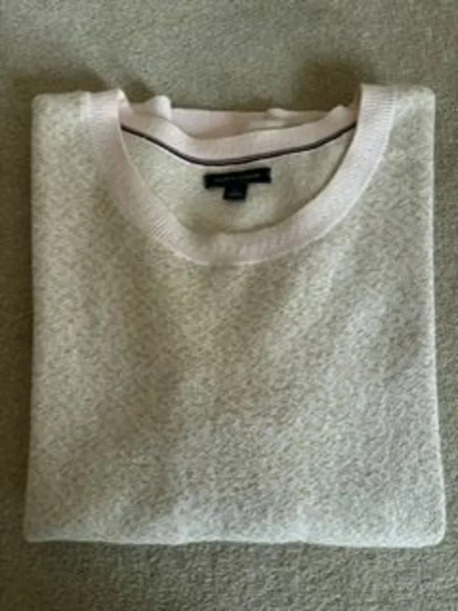 Tommy Hilfiger Blush and Gold Jumper - new Medium - Image 1