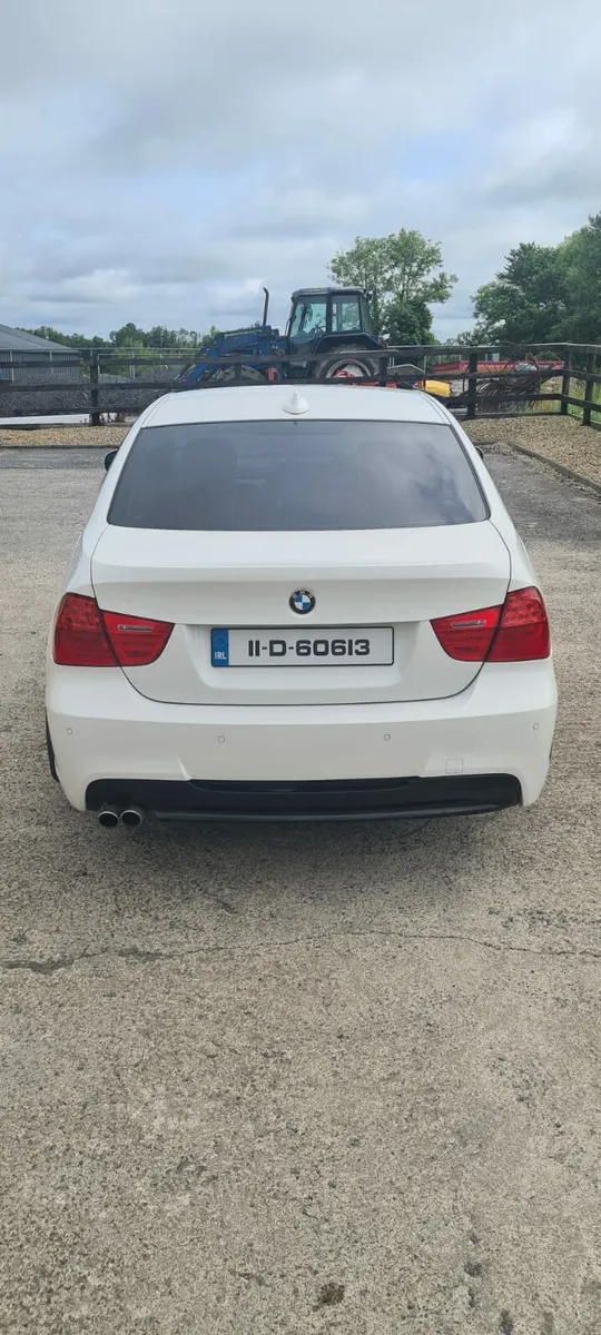 Bmw 320 msport - Image 4