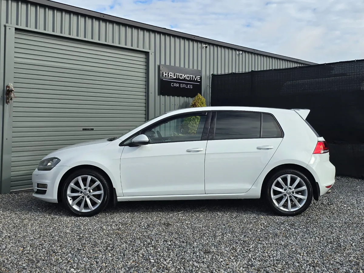 2013 VOLKSWAGEN GOLF TSI HIGHLINE AUTO LOW KMS - Image 2