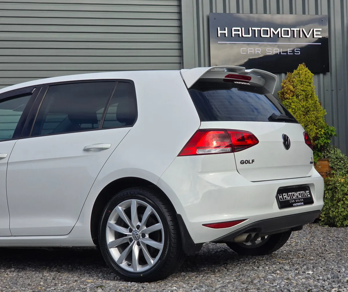 2013 VOLKSWAGEN GOLF TSI HIGHLINE AUTO LOW KMS - Image 4