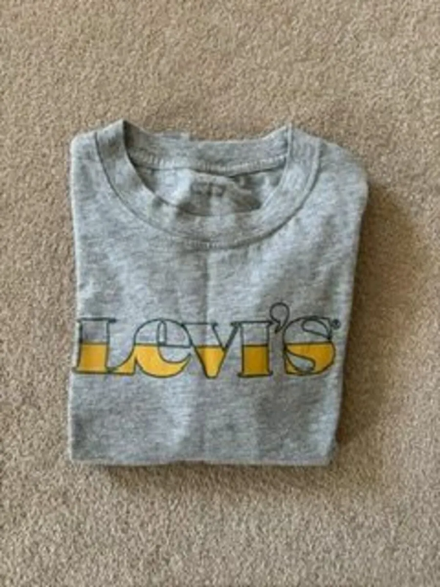 Levis Grey Long sleeve top age 7-8 - Image 3