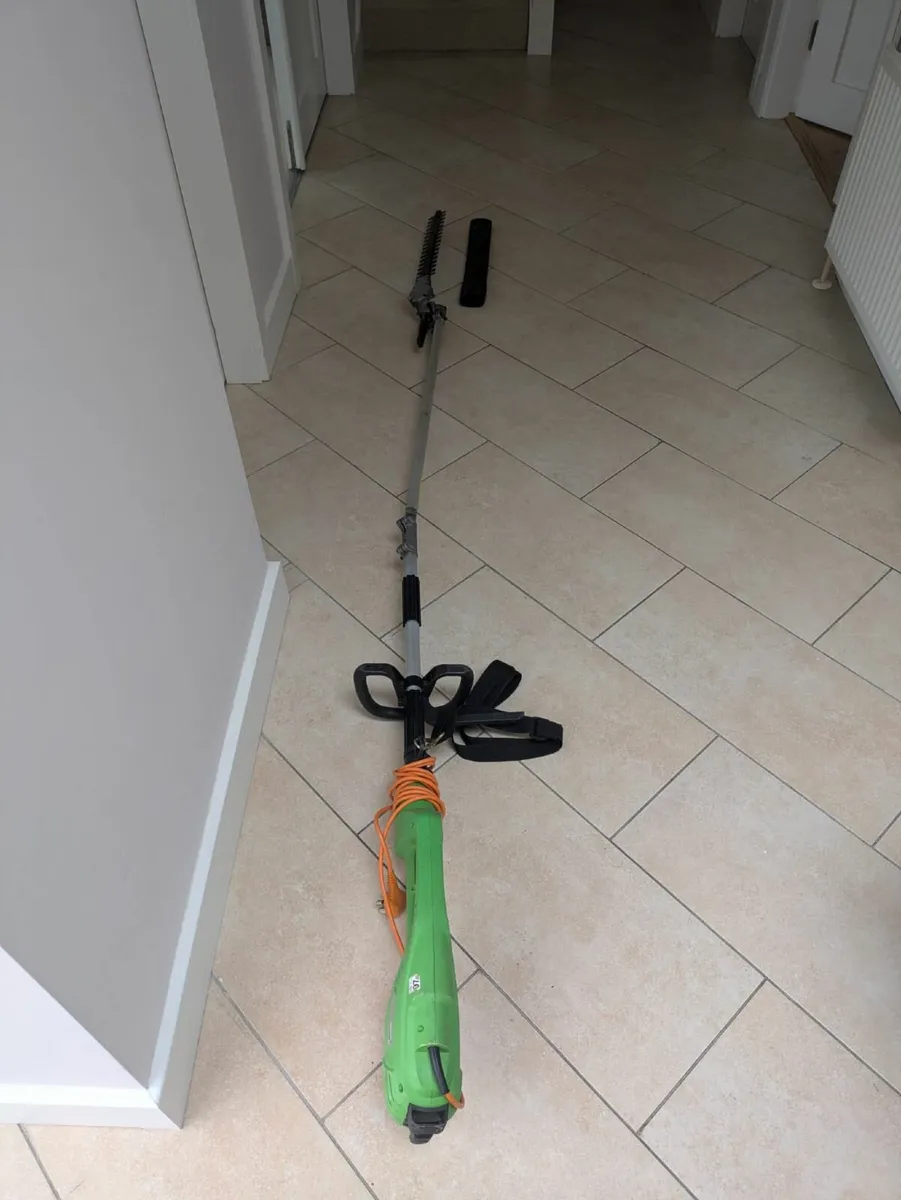 Extendable hedge trimmer - Image 2