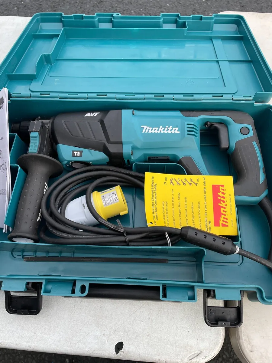 Makita HR2641 diamond core drill - Image 1