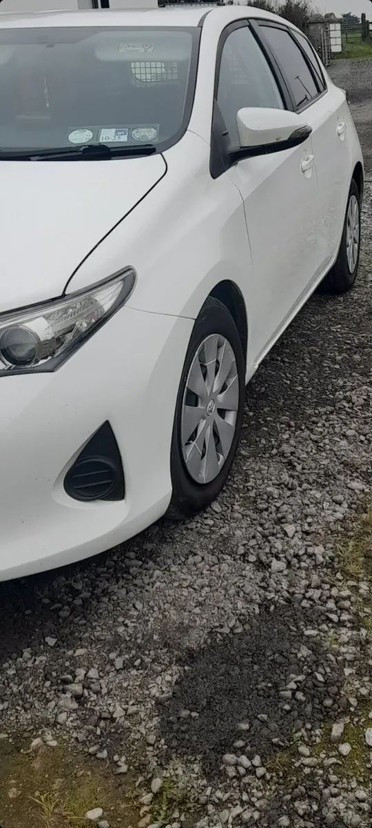 Toyota auris  for sale - Image 4
