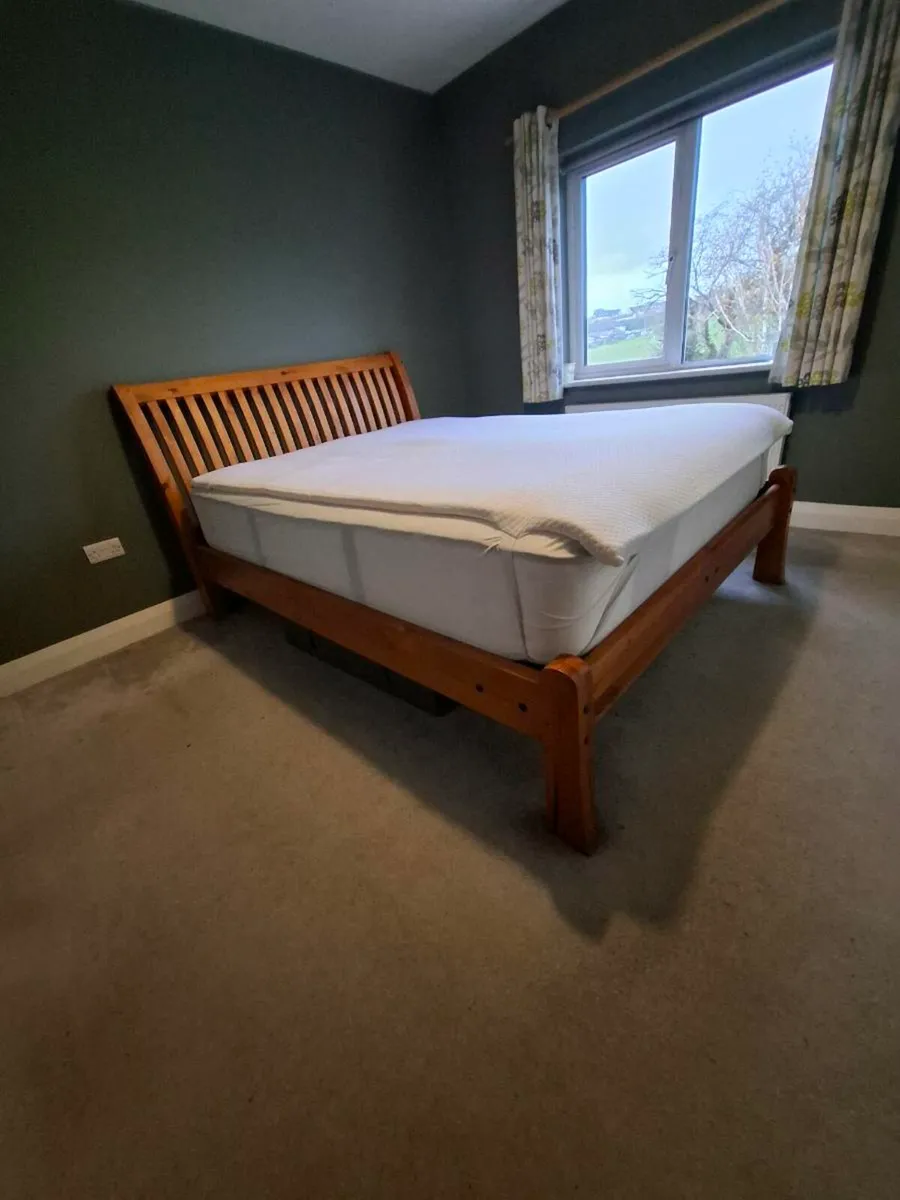 King size mattress - Image 4