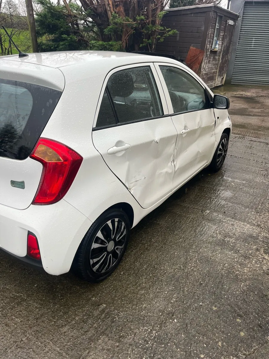 2015 kia picanto - Image 3