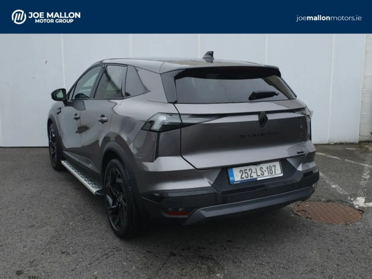 Renault Symbioz E-Tech HEV 145 Techno Esprit Alpin - Image 2