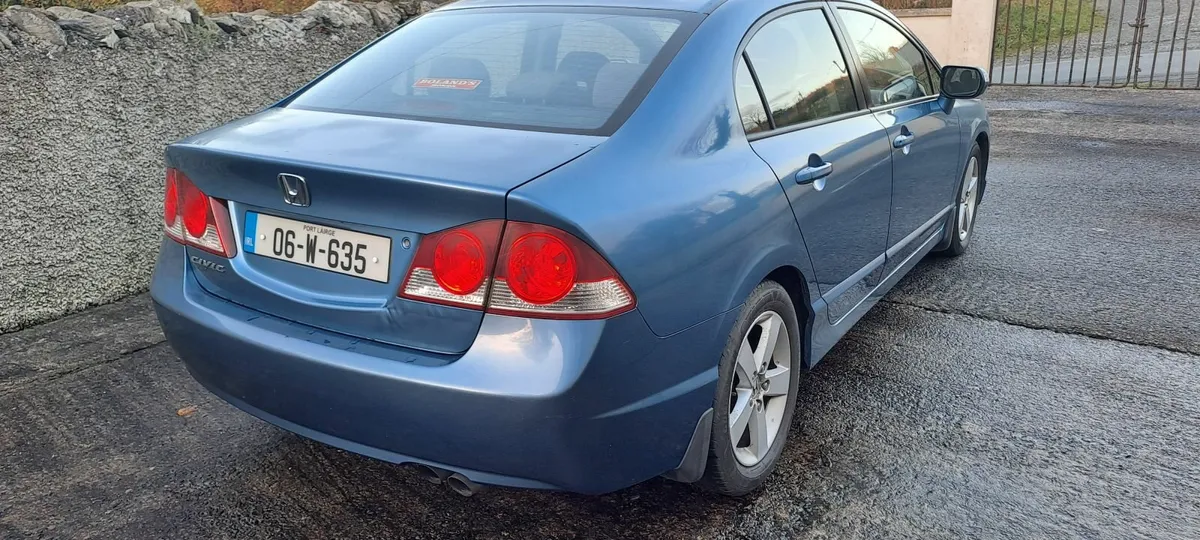 Honda Civic 2006 1.8 I-VTEC 6 Speed Saloon - Image 2