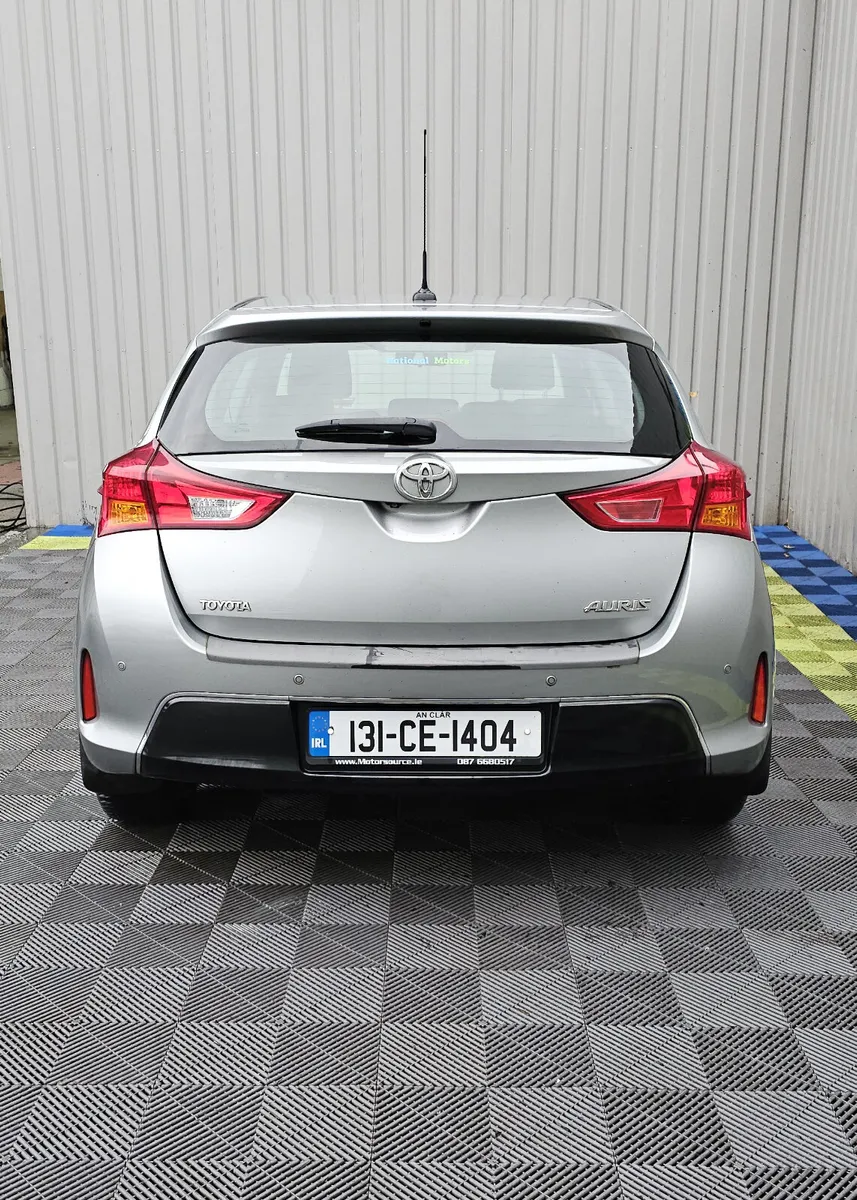 2013 Toyota Auris 1.4 D-4D 90 Aura - Image 4