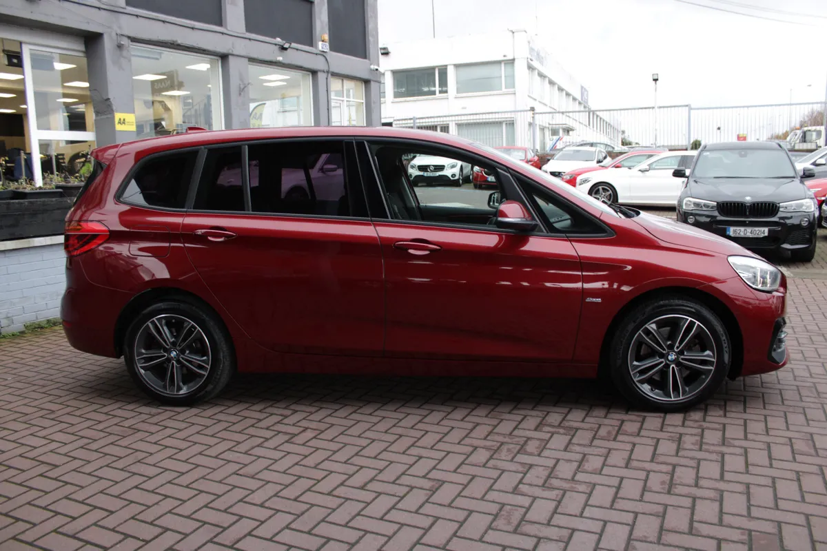 218D GRAN TOURER 7 SEATER SPORT AUTOMATIC // ONLY - Image 3