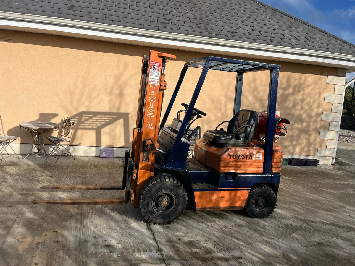 Toyota Forklift Truck - Image 2